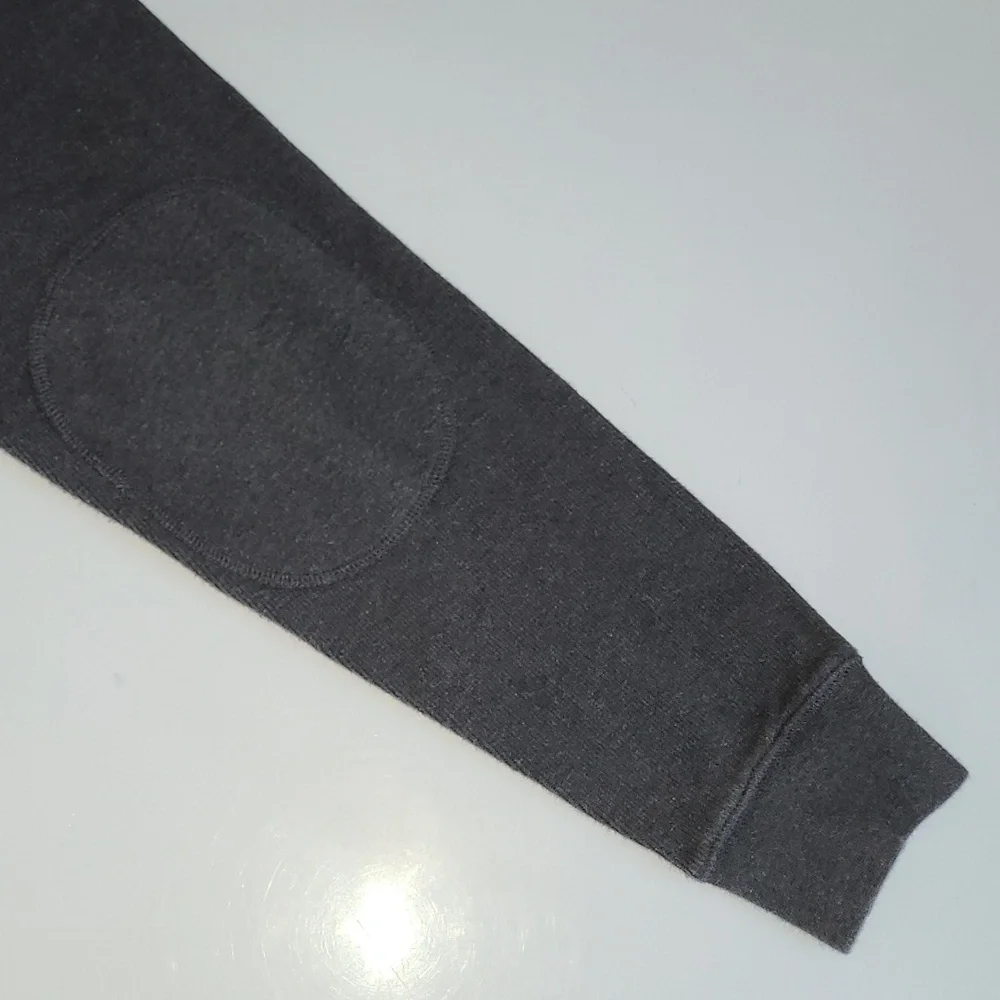 Carhartt ribbed hem